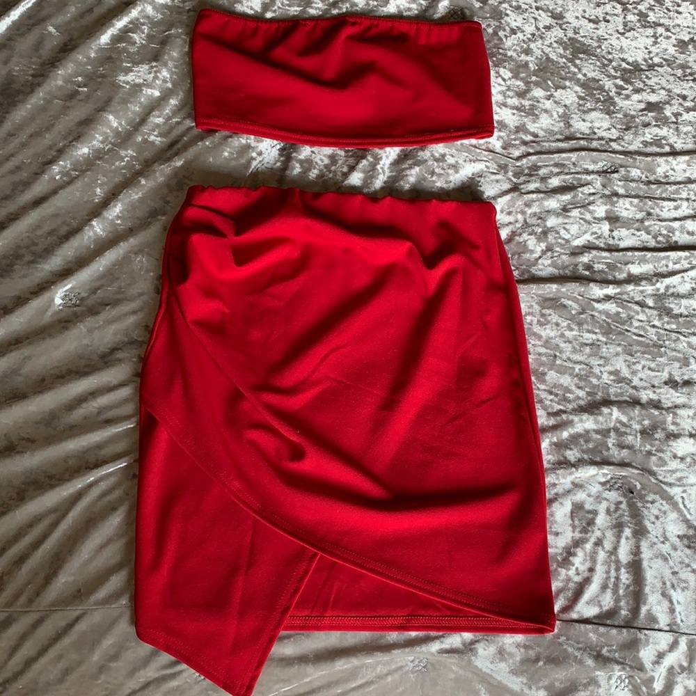 💫CLOSING SALE💫Nasty gal tube top and skirt set